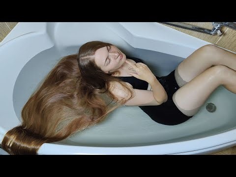 Extra long hair underwater girl 💦 Hold Breath & Foamy Shampoo Bath (preview)