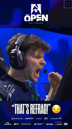 "That's ‪@OfficialRefrag‬..." 😏