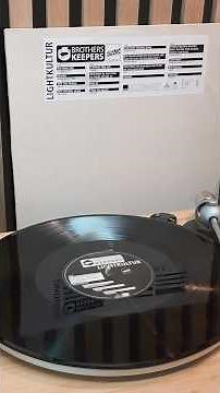 Ziggy & Damian Marley, Bunny Wailer, Buju Banton - I Know You Don't Care @ReggaevilleVinylVibes #179