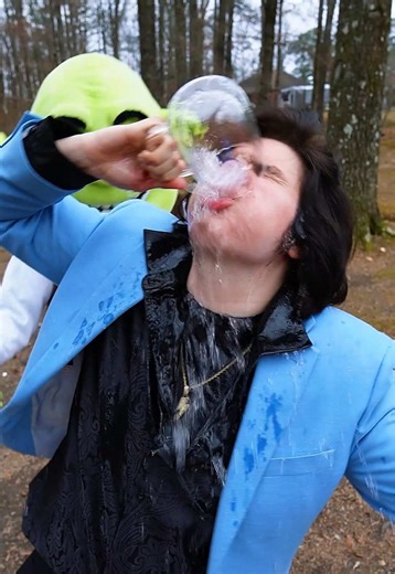 I Tried The Most HATED Real Italian Restaurant 🇮🇹🍝 Olive Garden 🫒🫜 @dudewipes #DUDEPartner #olivegarden #fun #trending #viral