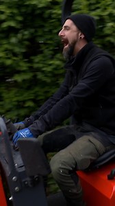 Action am Hang! 😂 NEUE Folgen von "DIE BEET-BRÜDER" ab Sonntag um 18:10 Uhr bei VOX. Und jederzeit streamen auf RTL #BeetBrüder #Staffel10 #NeueFolgen #VOX #RTLPlus | Ab ins Beet