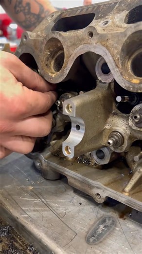 Tear down and inspection for cylinder heads and components #carrepair #mechanic #engine | Dave Auto Fans