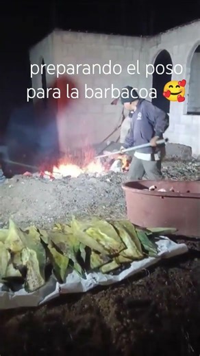 preparando el poso para la barbacoa 🥰 #barbacoa #comidaculinaria #shortfeed # parati #viral