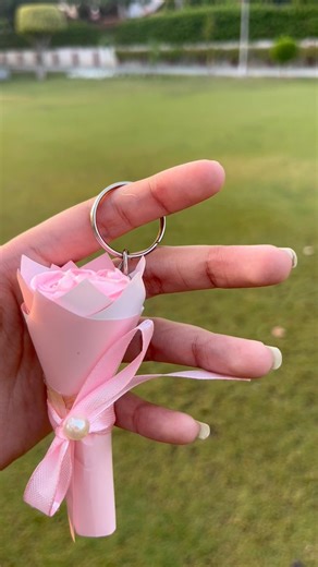 Bouquet keyring tutorial ideas ribbon keychain #art #viral #keychain #ribbonflower #2minutescraft