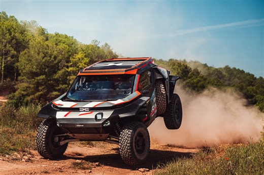 Reportage : dans la peau d’un copilote de rallye-raid... avec Sébastien Loeb !