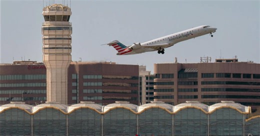 FAA investigates reported fight in control tower at Reagan National Airport
