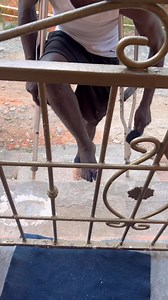 43K views · 1.1K reactions | Le cayó un block en dedo y lo está perdiendo | ElDorado rd | Facebook