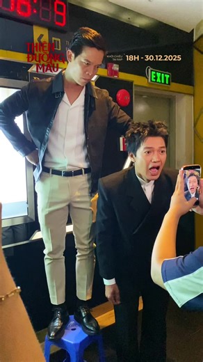 Thiên Đường Máu: Phim Điện Ảnh Đầu Tiên Về Đào Lửa