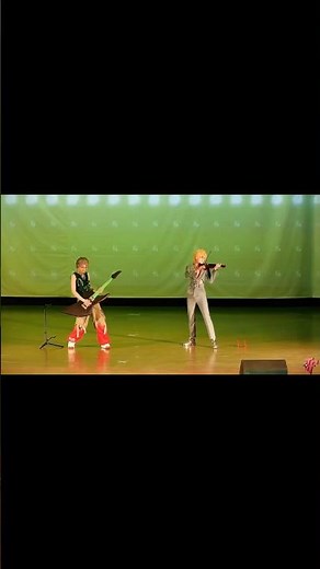 ROUND 7 Luka and Till cosplay show 🎸🎻| Alien Stage #alnst #alienstage #till #luka #cosplay