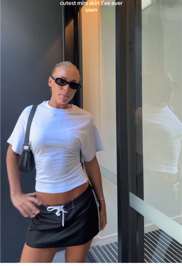 Stylish Mini Skirt Outfit Ideas for Every Occasion