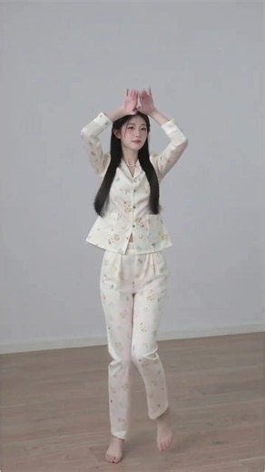 Cổ trang có đẹp không ông chủ #jumpstyle #dance #bienhinh #cotrang | jumpstyle dance