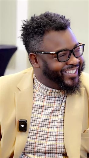 I’ve written 61 books to date. Not because I’m never stuck— but because I write from what I’m stuck in. A word becomes a sentence. A sentence becomes a paragraph. A paragraph becomes a page. Pages become chapters. Chapters become books. That’s how I write at least 3 books a year using my M.I.L.K. Writing System™ 🥛 Stop waiting on clarity. Write your way into it. If you want to learn how to turn tension into text, comment MILK. | Dr. Oliver T. Reid “The Writing Coach”