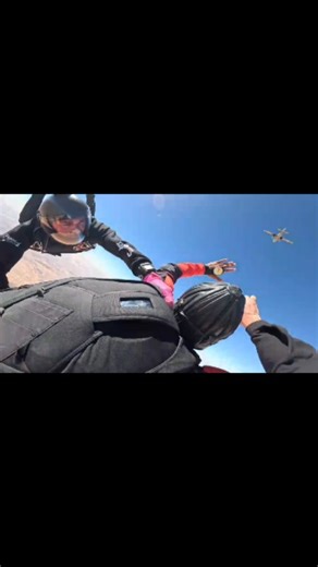 Ben Mokhtar on Instagram: "#skydiving"