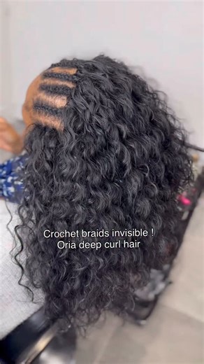 1.2K views · 228 reactions | Pov: quand tu te sens pas ouff en ce moment Tu optes pour les ORIA deep curl pour être irrésistible et te retrouver. Une mèches légères, souples et un look naturel Poser en crochet braids invisible pour un résultat encore plus incroyable ! #crochetbraids #afrohair #coiffureafro #hairgoals #crochetbraidstyles #afrohairstyle #hairtransformation #braidsfordays #curlyhairstyle #curlyhairdontcare #haircaretips | Studio.oholibabeauty | Facebook