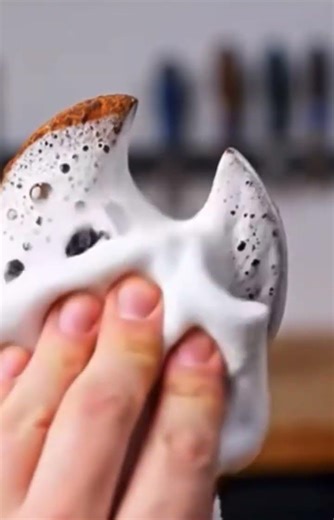 Satisfying rust coat on spanner #rust #shorts