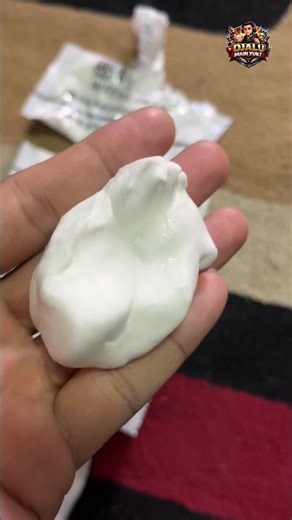 All-purpose hole patching putty