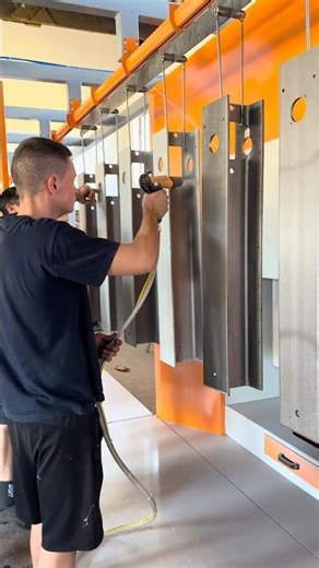 VOGAMAKINA | Manual powder coating application