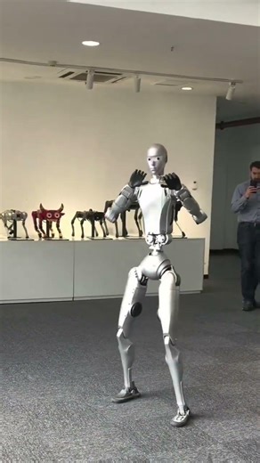 Unitree H2: The 6ft Robotic Beast Ready to Dominate the 2026 Mech Fighting Championship