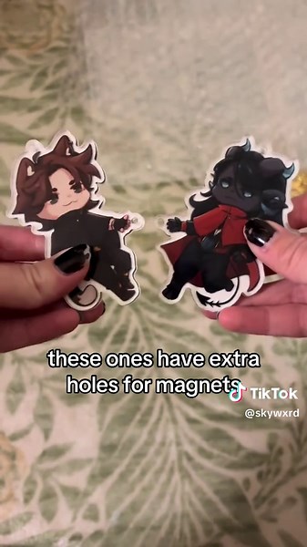 Unboxing OC Merchandise from Wooacry