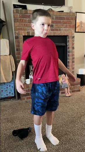 How to fart toottorial by my brother, Christopher.