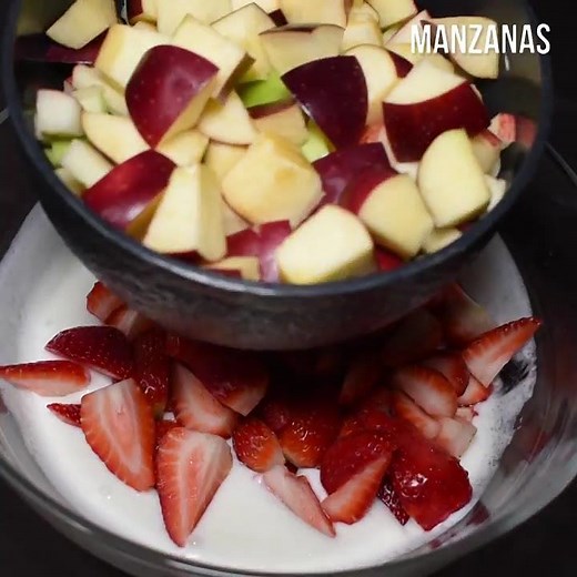 Ensalada de frutas navideña