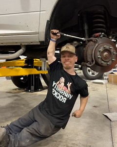 296K views · 5.8K reactions | 'How I work as a mini mechanic'  | LADbible | Facebook