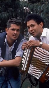 Escalona y sus canciones han sido parte de la historia de muchos. Las grabé con mi sonido para que las nuevas generaciones se acerquen a sus historias ❤️ Hoy celebramos el natalicio de Rafa y el legado que nos dejó a tantos con su música🙏🏼 🪗 #EscalonaNuncaSeHabíaGrabadoAsí | Carlos Vives