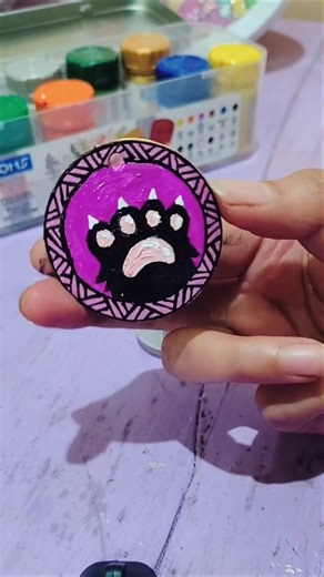 DIY Cat Paw Keychain #diy #craft #itsmeeegauri #shorts