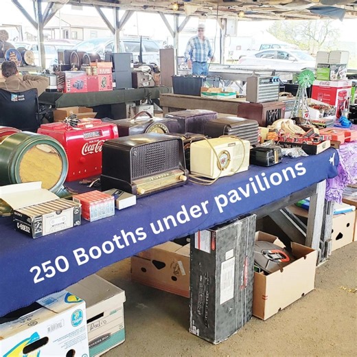 Years ago the radio and television repairman used to make house calls and he would always have his case of vacuum tubes. Vacuumn tubes were phased out in the late 1960's. Preserved history from the past can still be found at the Kutztown Antiques Radio and Vintage Electronics Meet this coming Friday 10 to 5, & Saturday 8 to 3, September 19th & 20th. Over 250 booths of Vintage and antique radios, parts, and related merchandise in two large pavilions. Friday night auction at 5:30. Free admission t