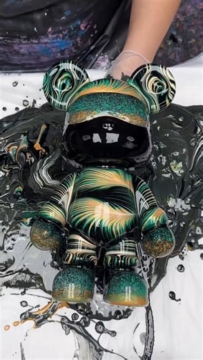 Green and black fluid art bear coloring｜85 #fluid #fluidart #bear #cute #diy #stressrelief #toys