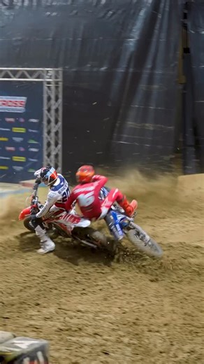 vurbmoto on Instagram: "Thing are HEATING UP in @arenacrossusa"