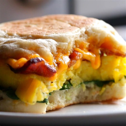 268K views · 597 reactions | These microwave-prep breakfast sandwiches are super dorm-friendly! | Tasty | Facebook