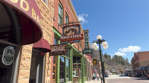 A look at the rise and downfall of Deadwood's best 'open secret'