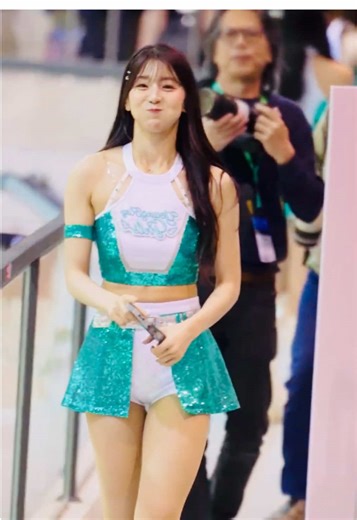 Mastering Dance with Na-Kyung's Perfect Poise