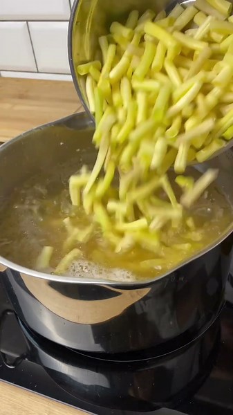 Zupa z fasolką szparagową na słodko-kwaśno