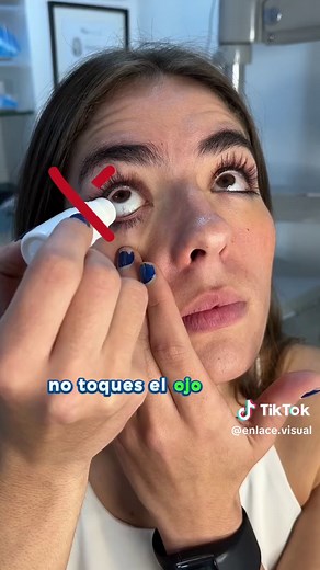Cómo aplicar gotas en los ojos: técnica fácil paso a paso