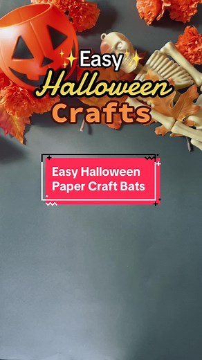 🦇 How to make a paper craft bat for a halloween party. These halloween bats are an easy craft to make in october. Make halloween bats to embellish your trick or treat bags, party favors and gift wrap for your spooky party. DIY paper bats to hang around your house as a spooky Halloween decoration. These halloween bags would also be a great classroom gift fo kids. #bat #halloween #halloweencrafts #easycrafts #papercraft #halloweenparty #crafty #trickortreat