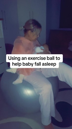 How an Exercise Ball Helps Baby Sleep & Comfort