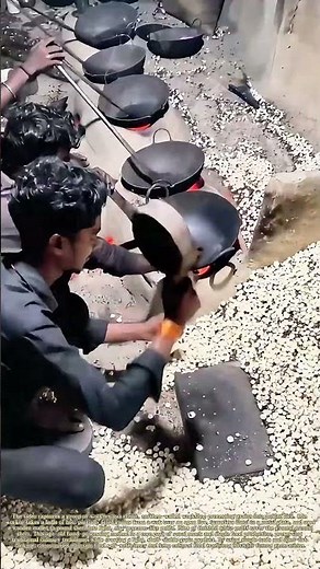 Pounding Puffed Rice: How Traditional Hammering Turns Fried Grains into Light Popcorn