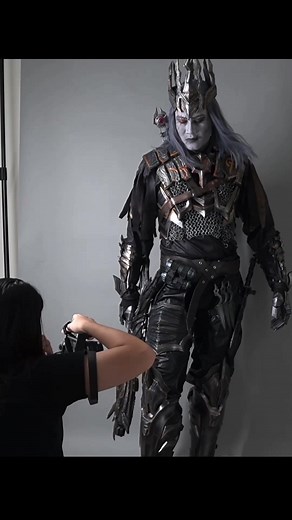 Cosplaying as Mythic Templar in Call of Duty Mobile
