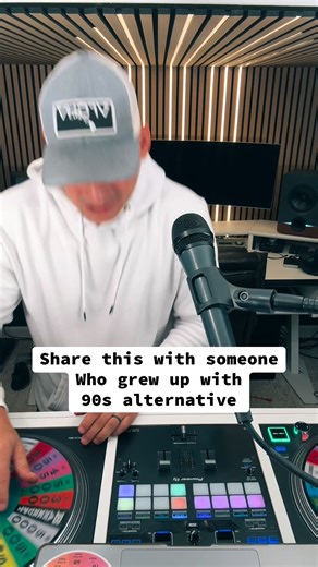 7.6K views · 114 reactions |  This should’ve never worked… but somehow it slaps. #Bush #MachineHead #MissyElliotElliot #ImReallyHot ￼#Mashup | Joe Zahn | Facebook