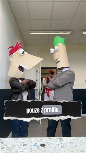Tyhle kostýmy Phinease a Ferba vypadají až moc vtipně 😳