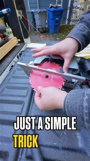 Easiest WAY TO CUT a vinyl fence #oldworldhandyman #boschpowertools #circularsaw #diablo