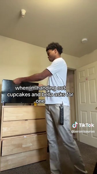 Finger for the Cash: Don’t Even Ask for Cake