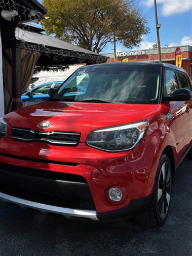 🚗✨ En Belloliz Auto Sales tenemos la variedad de autos que estás buscando. Desde sedanes hasta SUVs y pickups, encuentra el vehículo perfecto para tu estilo de vida. . 📞 305-499-0026 📍 5600 NW 7th St, Miami, FL 33126 🌐 www.bellolizautosales.com . #BellolizAutoSales #AutosDisponibles #CarrosEnVenta #TuNuevoAuto #VariedadDeAutos