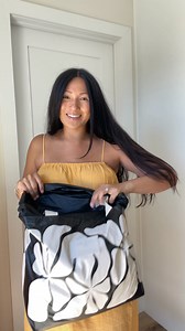 “Sand just wipes right off!” Shop the Day Tripper Toe and see why it’s the best beach bag ever. | ALOHA Collection