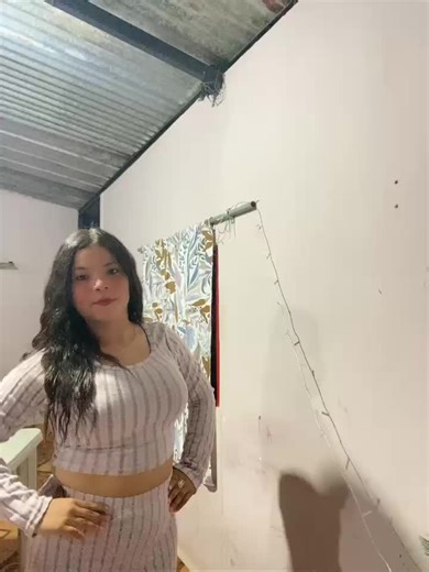 Videos de 𝓐𝓵𝓮𝓳𝓪𝓷𝓭𝓻𝓪 (@_alejandra_saltos) con “sonido original - Ale💎”