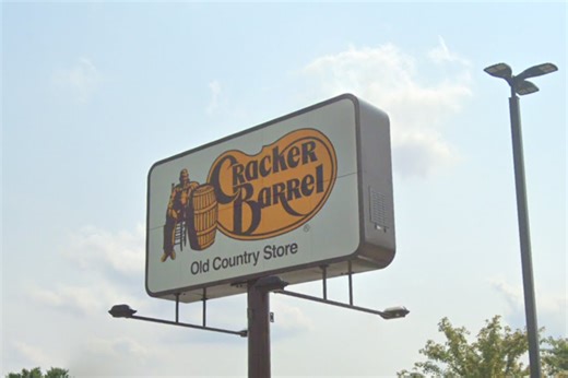 Cracker Barrel Opens in Annapolis Near Westfield Mall