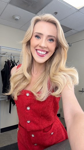 Over half of Americans who buy these, never use them... What are they? #questionoftheday | Alexandra Todd TV