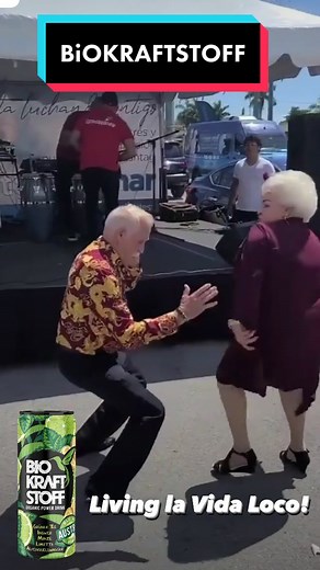Living la Vida loco! #loco #lavidaloca #dance #granny #oldcouple